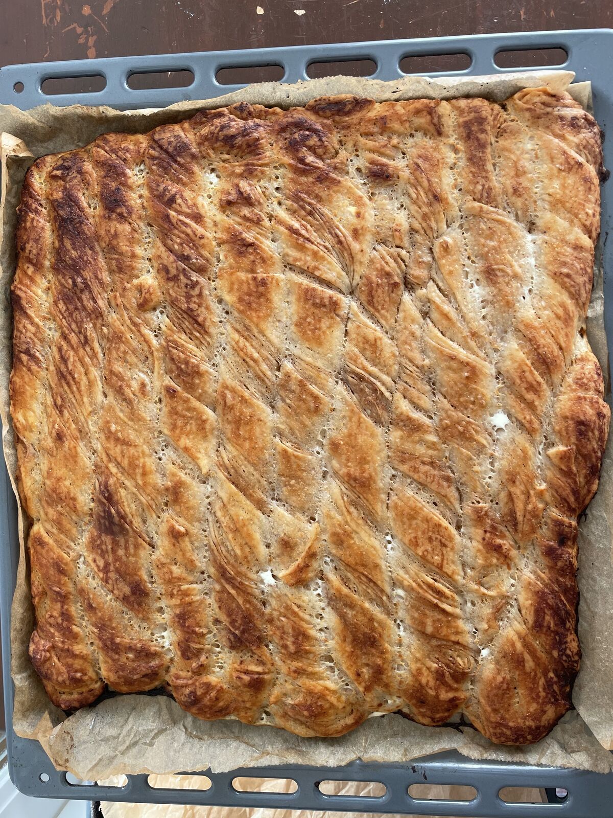 El Açması Tepsi Böreği (30x40 cm)