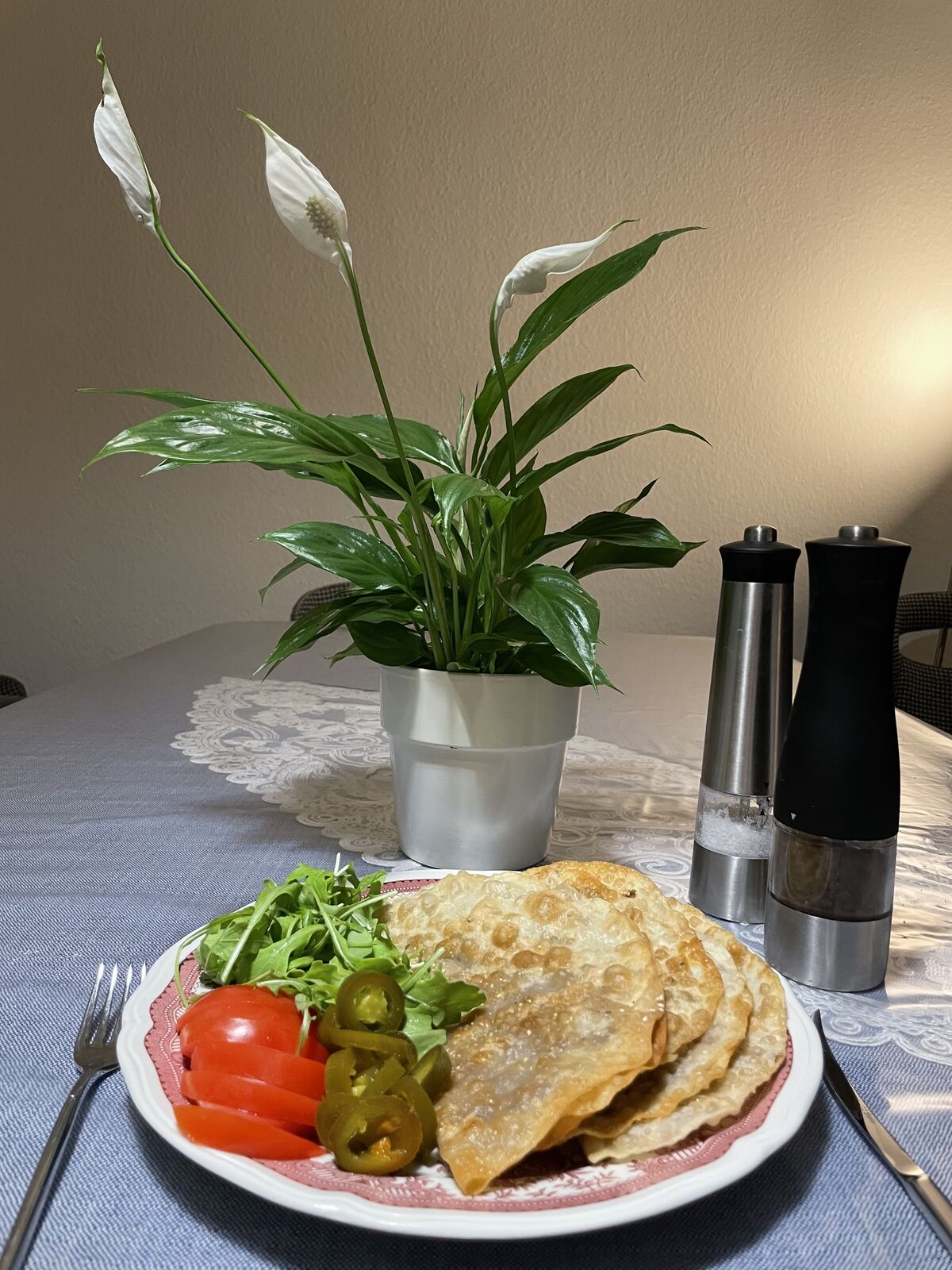 Çiğ Börek
